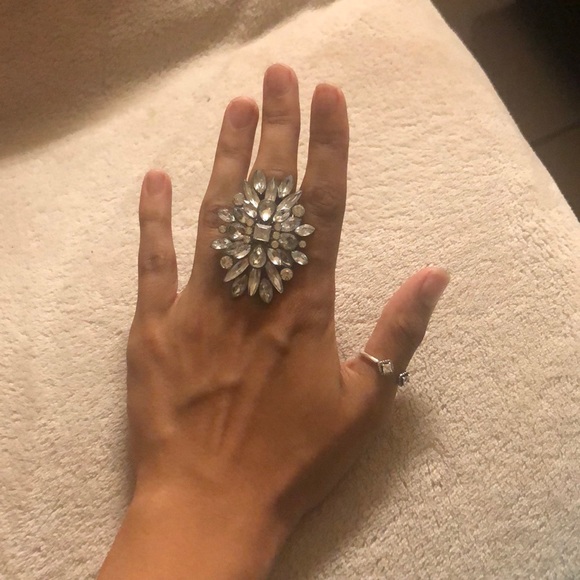 🌸2/$30🌸Antique crystal ring - Picture 5 of 5